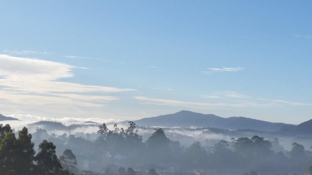 Hotel Shiny View Nuwara Eliya Esterno foto